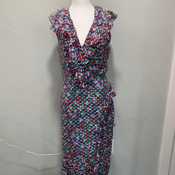 NWT- Saloni dress- size: 4US - Picture 1 of 6
